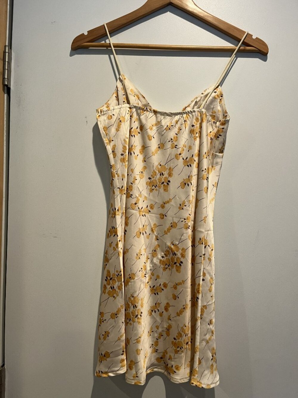 Kiss The Sky - Floral Slip Dress - Picture 4 of 4